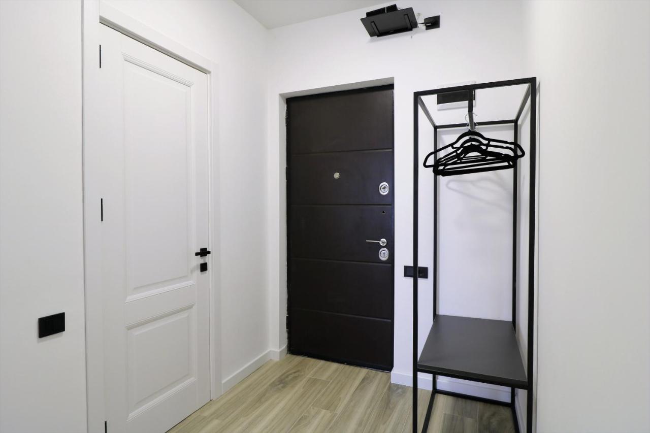 Twins Tower Apartment Тбилиси Екстериор снимка
